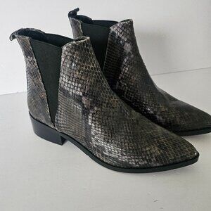 Van Dalen, Made in Portugal, Size 38, Snakeskin Boots